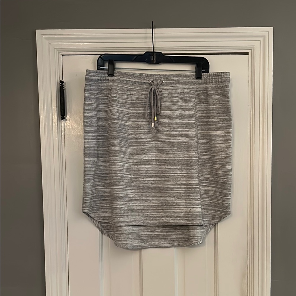 Banana Republic High-Low Gray Women's Skirt